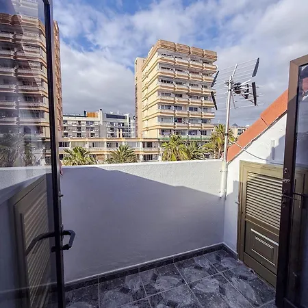 El Delfin * Playa de las Américas