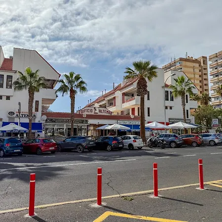 El Delfin * Playa de las Americas (Tenerife)