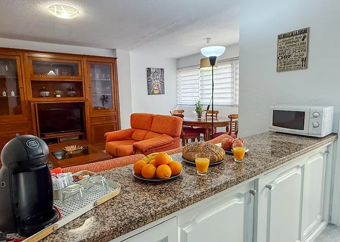 El Delfin * Playa de las Americas (Tenerife)